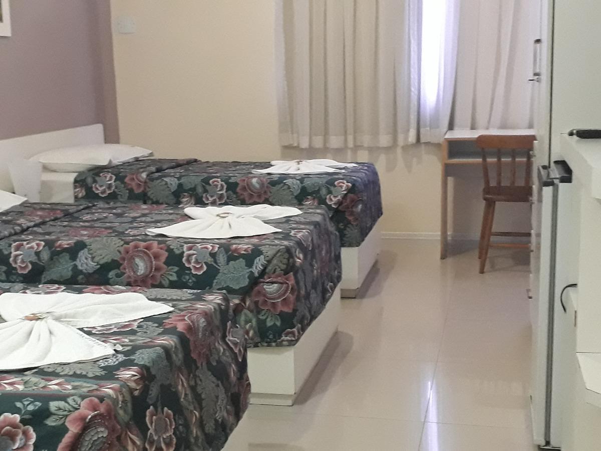 Quarto Triplo Standard